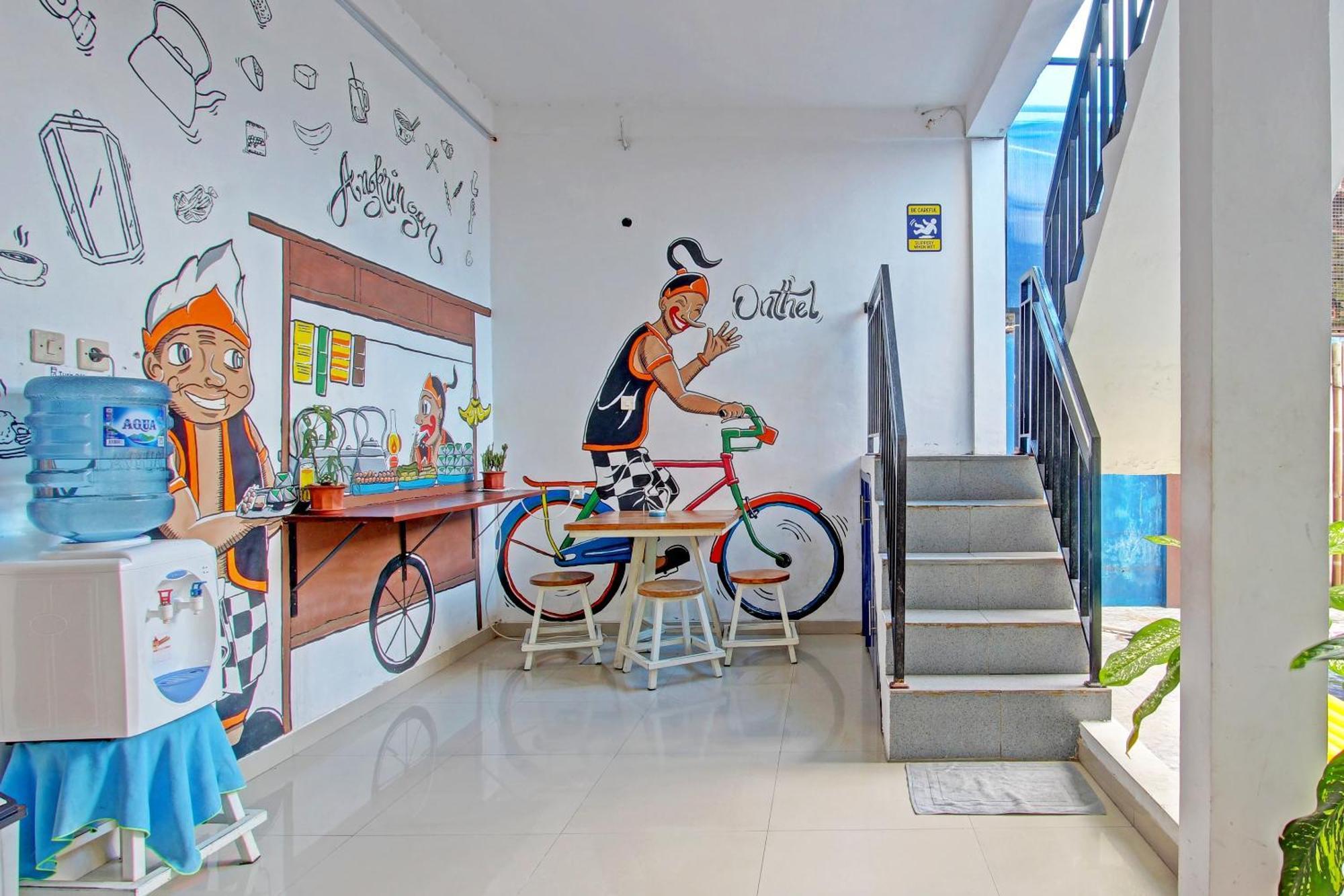 Oyo 91952 Oase Hostel Yogyakarta Kültér fotó